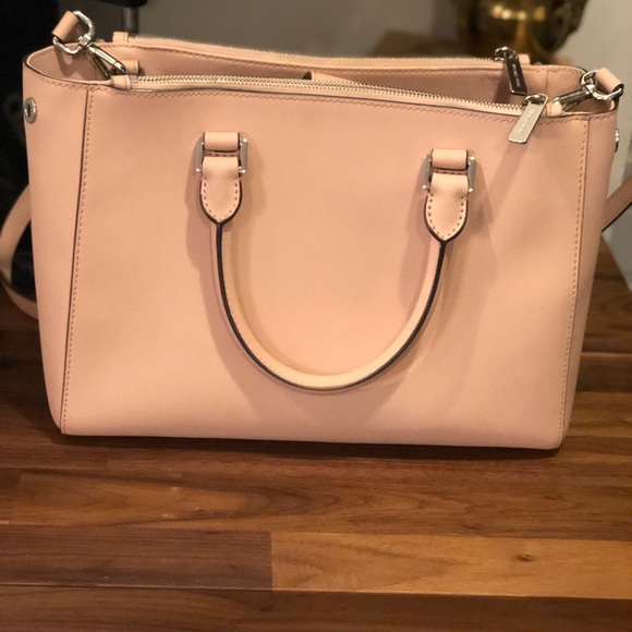 Michael kors purse - Picture 6 of 8